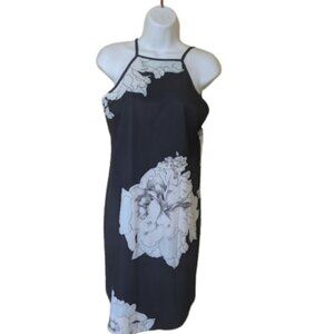 ---  Black White Floral Dress Size Large Fits Medium